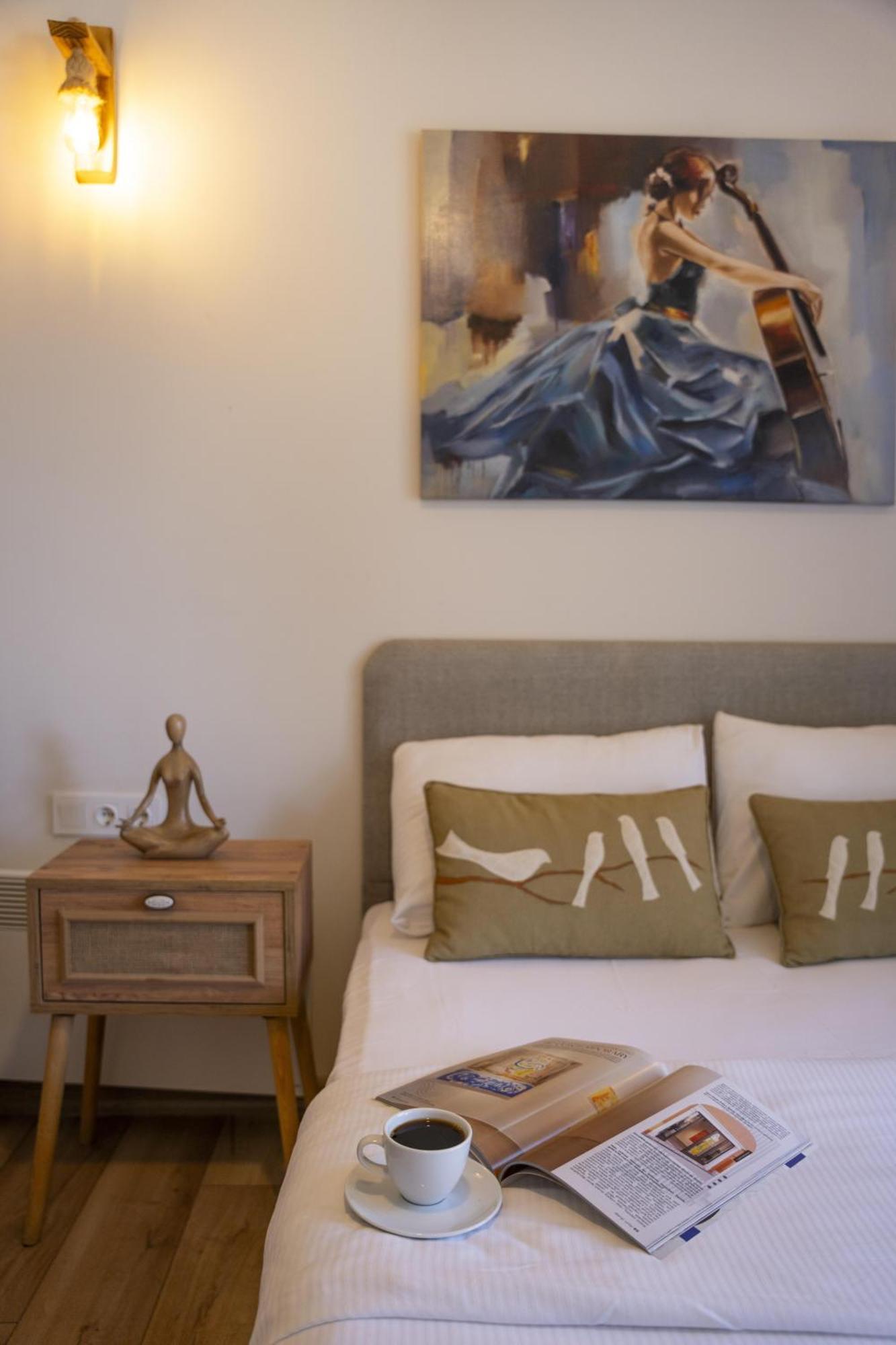 Bir Dem Urla Hotel Ngoại thất bức ảnh