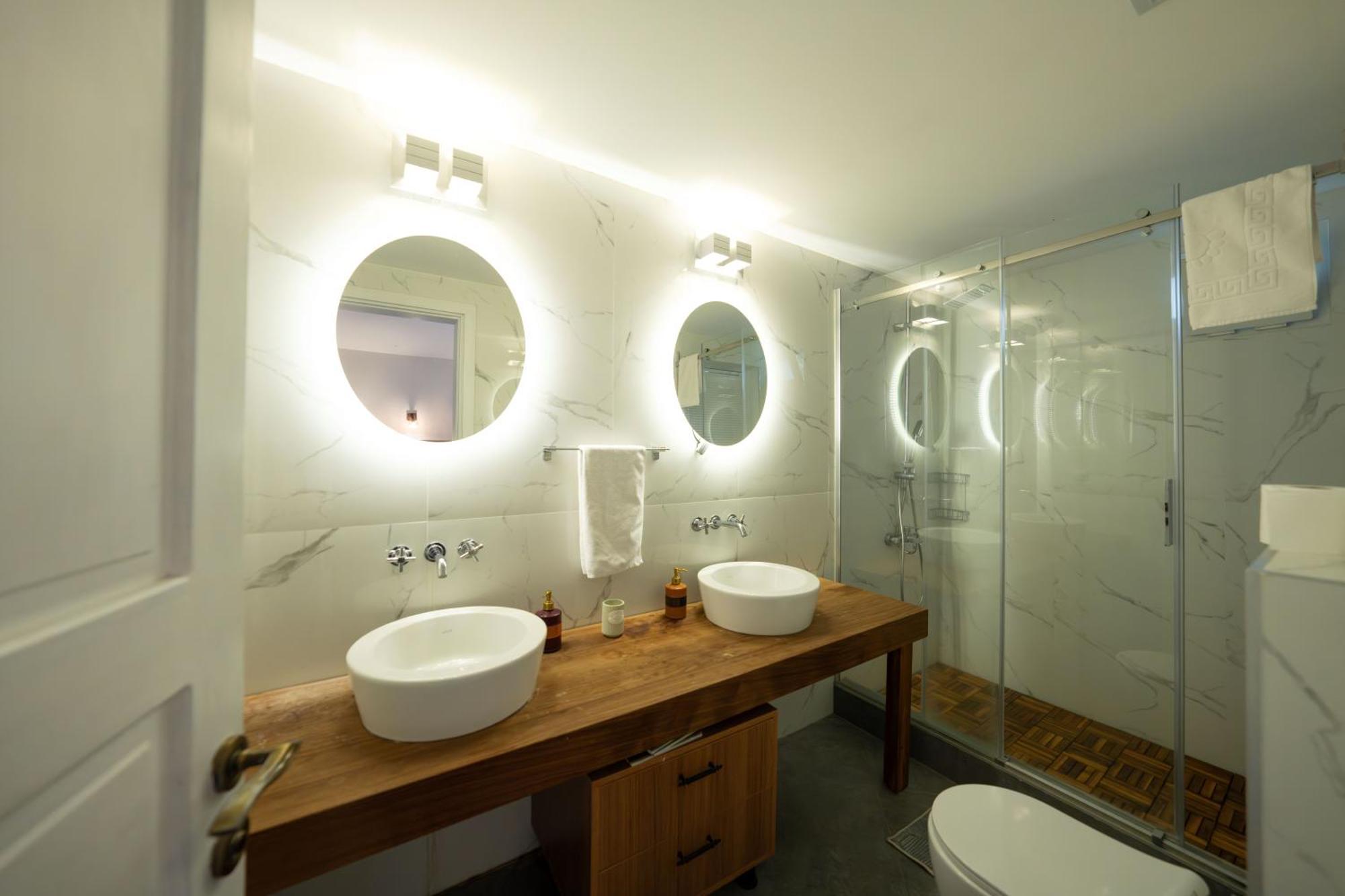 Bir Dem Urla Hotel Ngoại thất bức ảnh