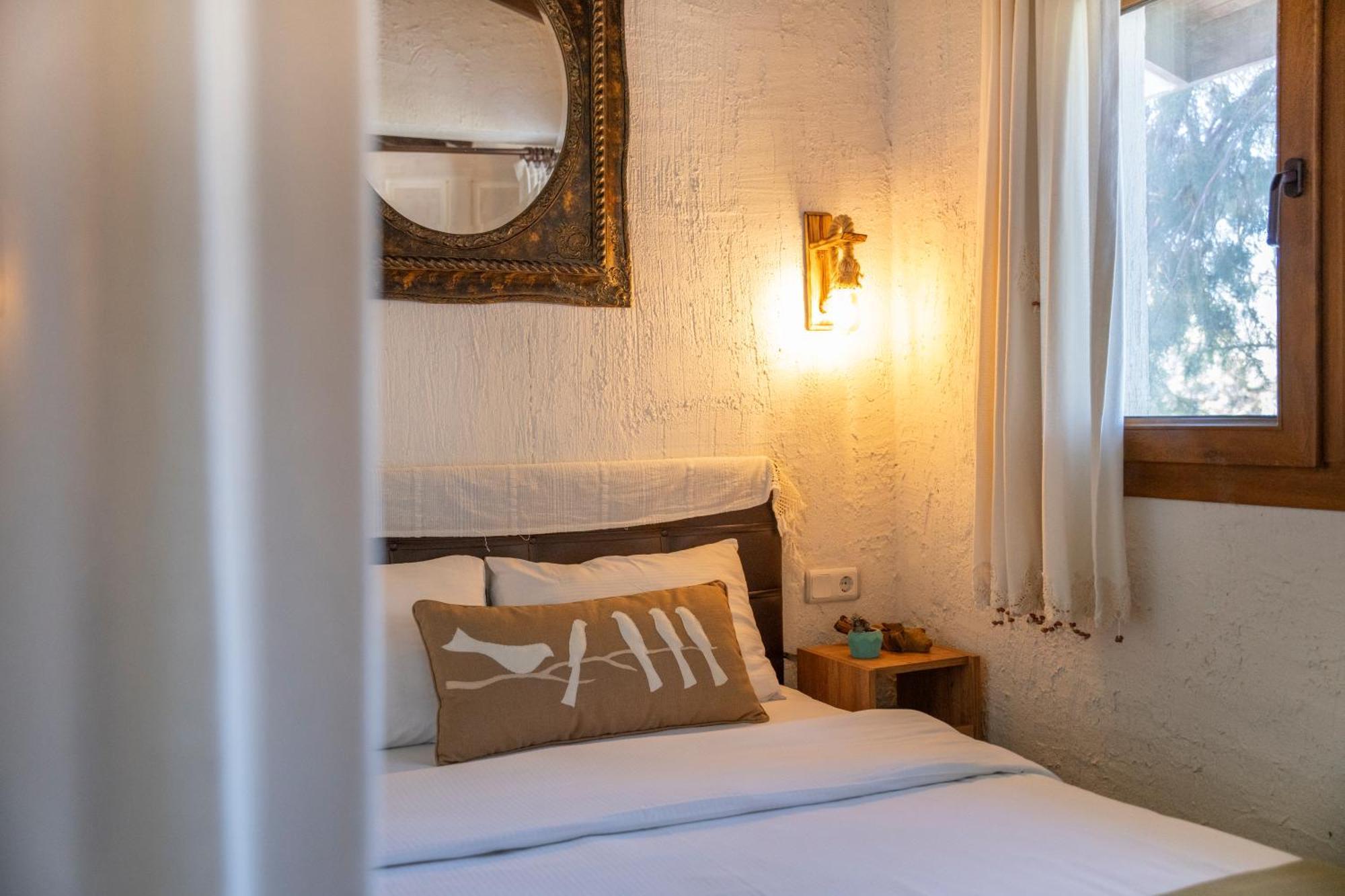 Bir Dem Urla Hotel Ngoại thất bức ảnh